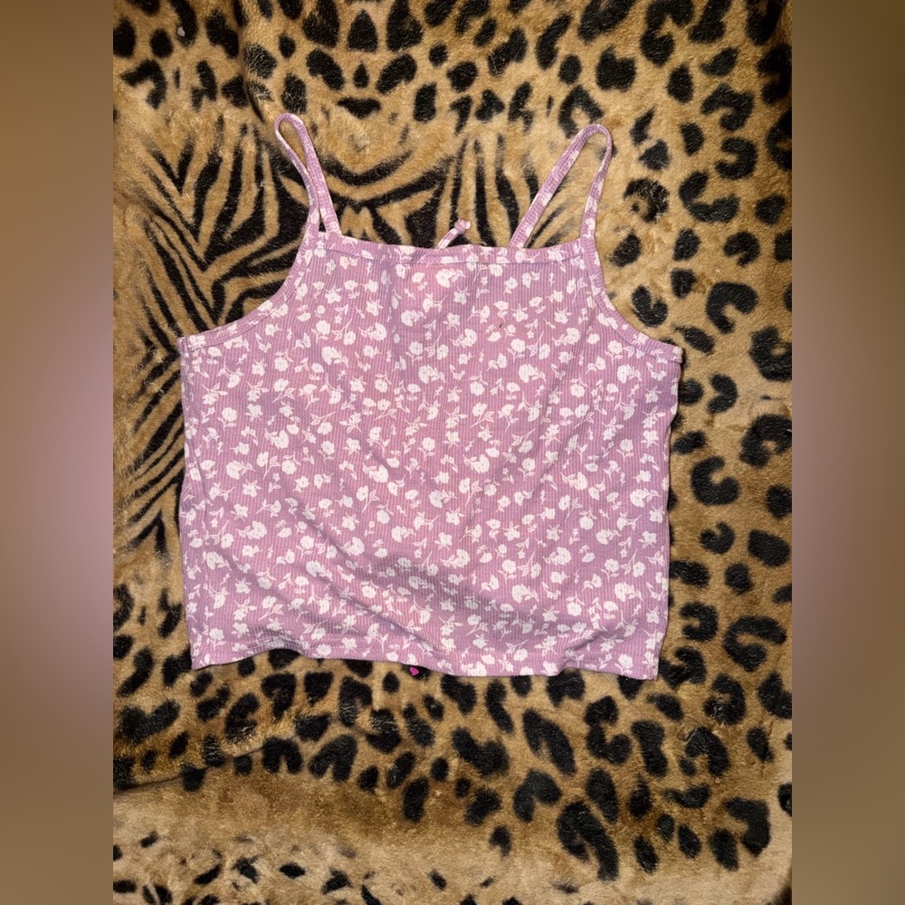 2 Ruched Crop Top Bundle - Picture 5 of 11